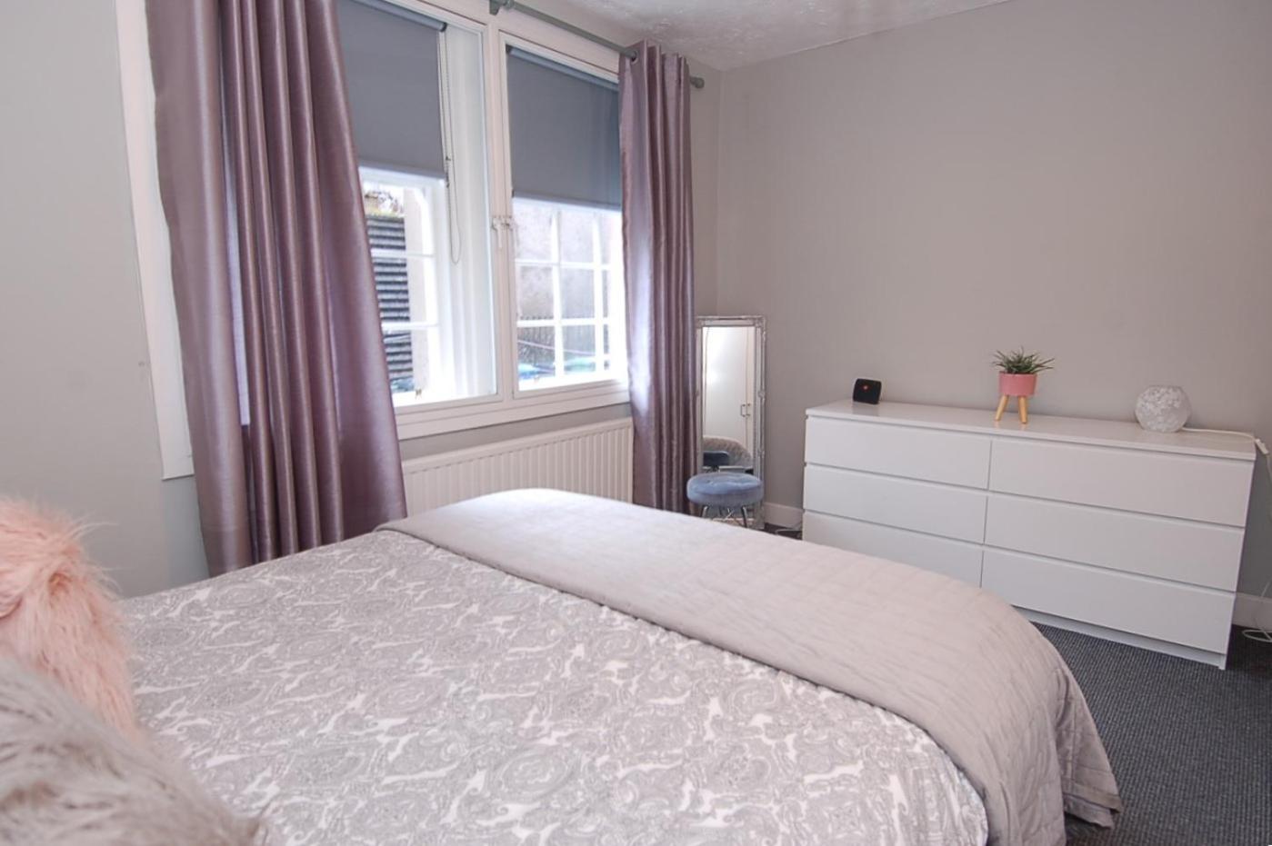 Mar Apartment Stirling Buitenkant foto